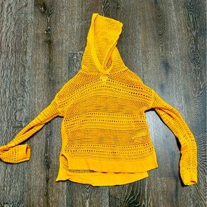 Old navy  summer sweater